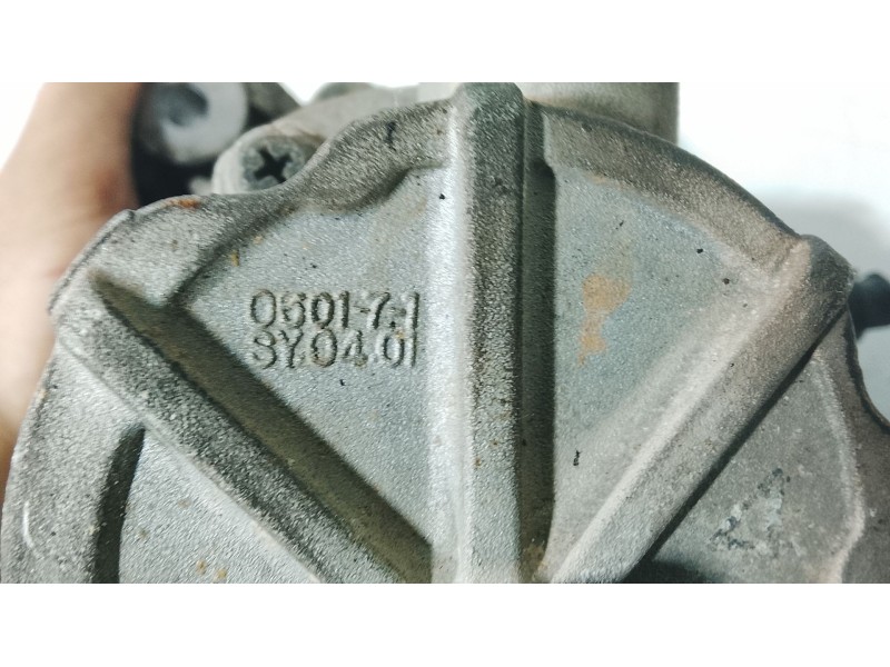 Recambio de alternador para kia carnival ii (gq) 2.9 crdi referencia OEM IAM   