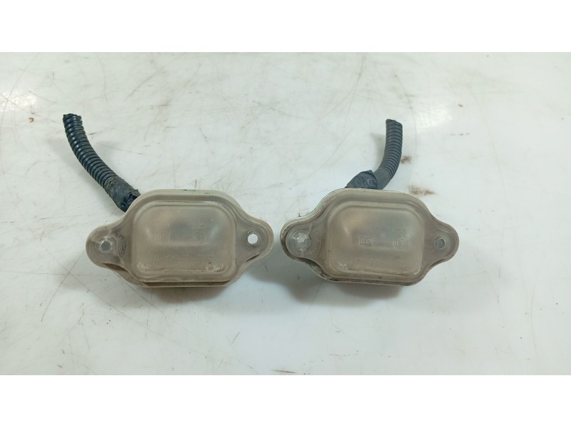 Recambio de piloto matricula para ford explorer 4.0 full equipped referencia OEM IAM   