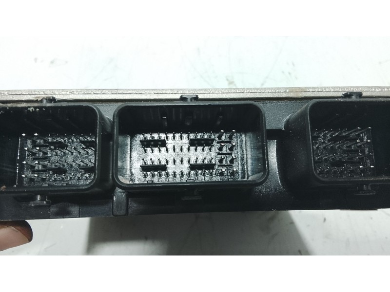 Recambio de centralita motor uce para kia carnival ii (gq) 2.9 crdi referencia OEM IAM   