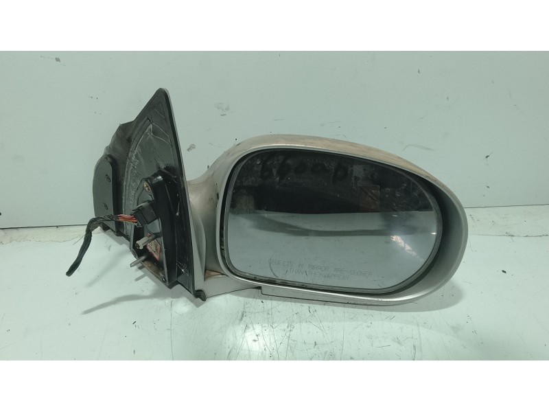 Recambio de retrovisor derecho para kia carnival ii (gq) 2.9 crdi referencia OEM IAM   