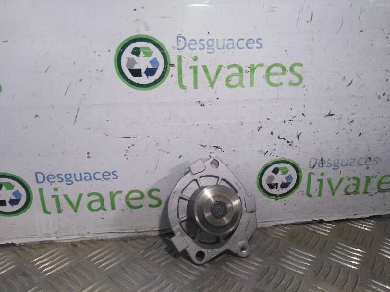 Recambio de bomba agua para  referencia OEM IAM 506590  