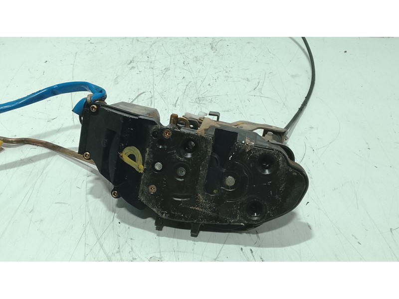 Recambio de cerradura puerta delantera derecha para kia carnival ii (gq) 2.9 crdi referencia OEM IAM   