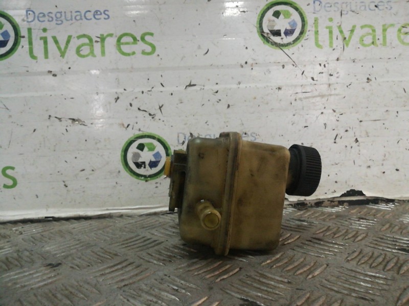 Recambio de deposito servo para mazda 6 berlina (gg) 2.0 diesel cat   |   0.02 - ... | 2002 | 136 cv / 100 kw referencia OEM IAM