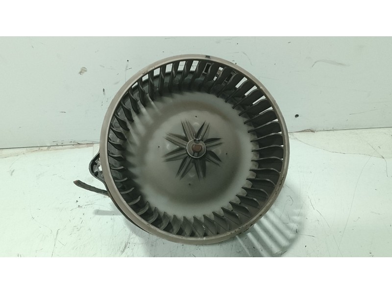 Recambio de ventilador calefaccion para kia carnival ii (gq) 2.9 crdi referencia OEM IAM   