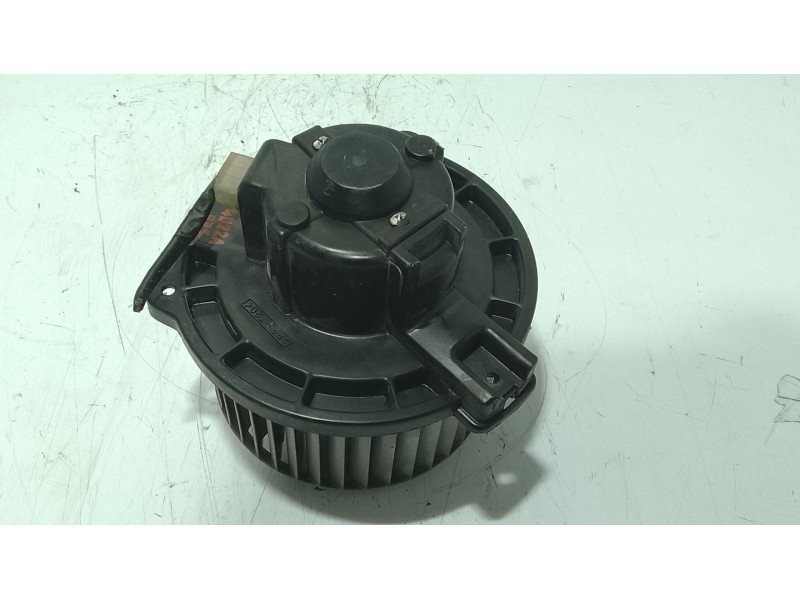 Recambio de ventilador calefaccion para kia carnival ii (gq) 2.9 crdi referencia OEM IAM   