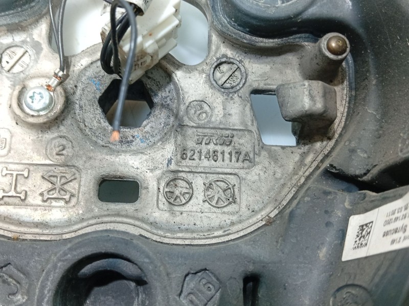 Recambio de volante para ford fiesta vi (cb1, ccn) 1.4 tdci referencia OEM IAM   