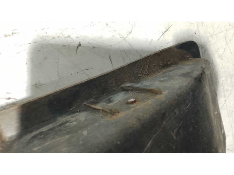 Recambio de refuerzo paragolpes trasero para kia carnival ii (gq) 2.9 crdi referencia OEM IAM   