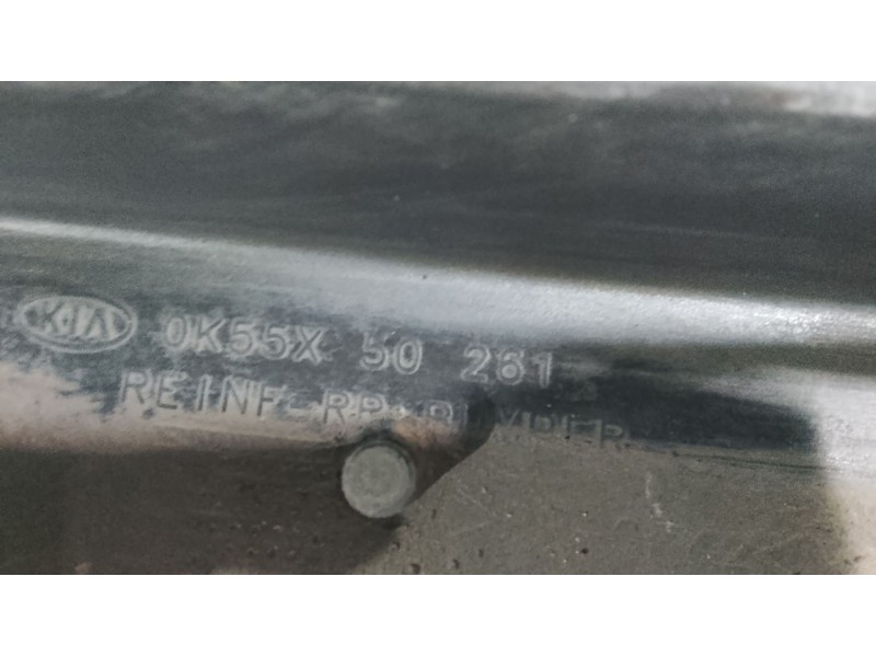 Recambio de refuerzo paragolpes trasero para kia carnival ii (gq) 2.9 crdi referencia OEM IAM   