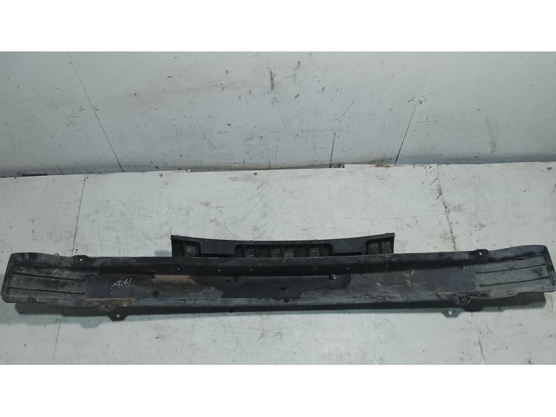 Recambio de refuerzo paragolpes delantero para kia carnival ii (gq) 2.9 crdi referencia OEM IAM   