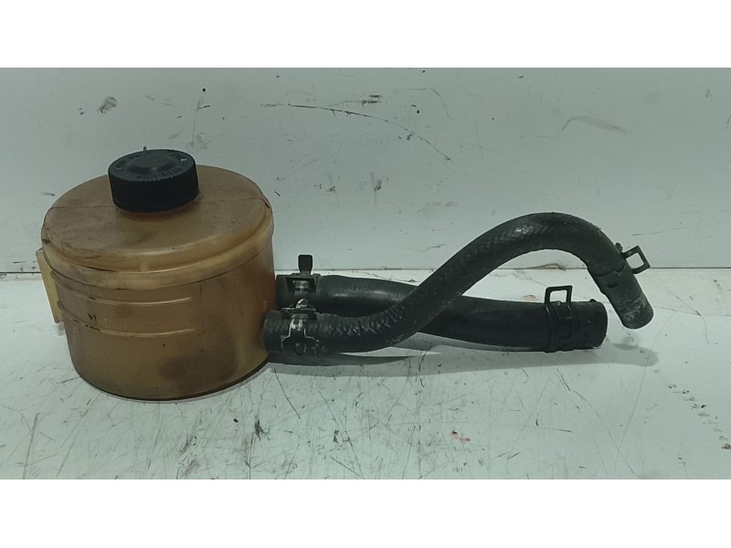 Recambio de deposito liquido direccion para kia carnival ii (gq) 2.9 crdi referencia OEM IAM   