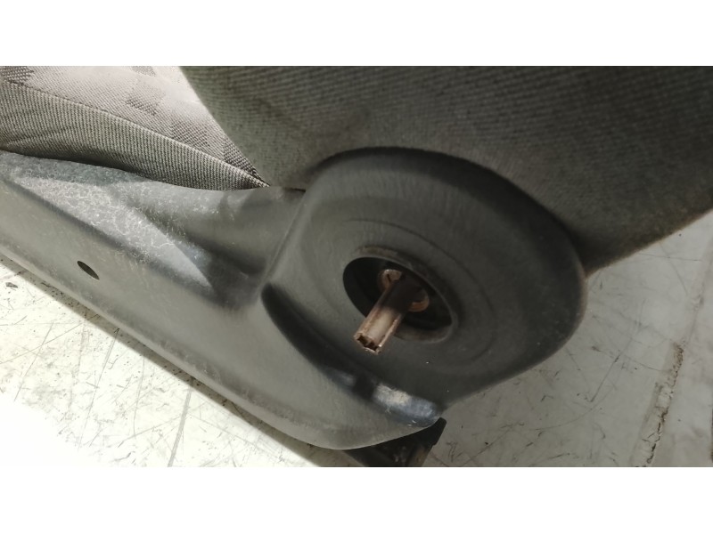 Recambio de asiento para opel agila a (h00) 1.2 16v (f68) referencia OEM IAM   