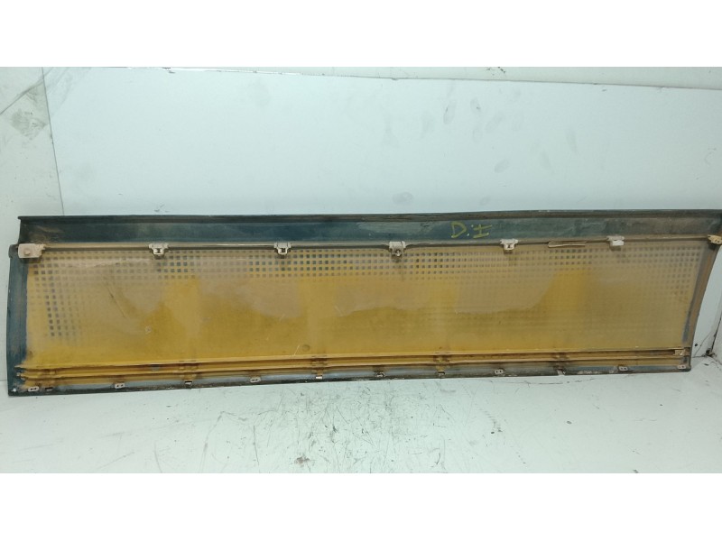 Recambio de moldura para mercedes-benz 124 sedán (w124) 300 e (124.030) referencia OEM IAM   
