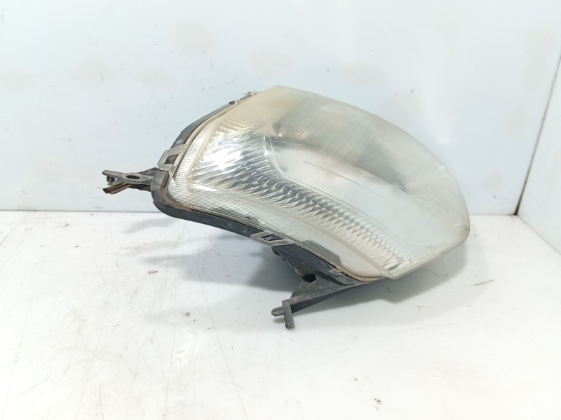 Recambio de faro derecho para citroën c2 (jm_) 1.4 hdi referencia OEM IAM 620670  