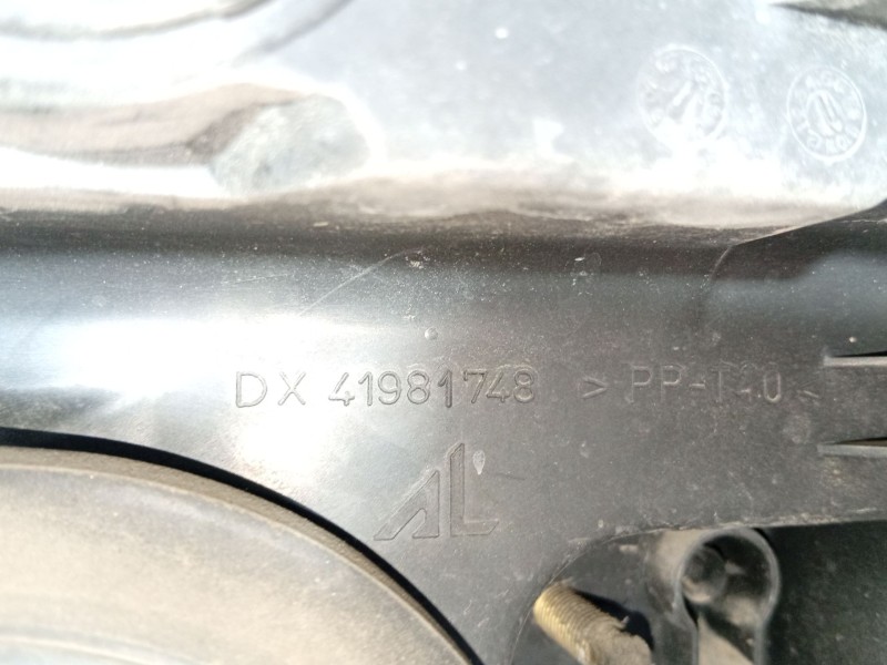 Recambio de faro derecho para citroën c2 (jm_) 1.4 hdi referencia OEM IAM 620670  