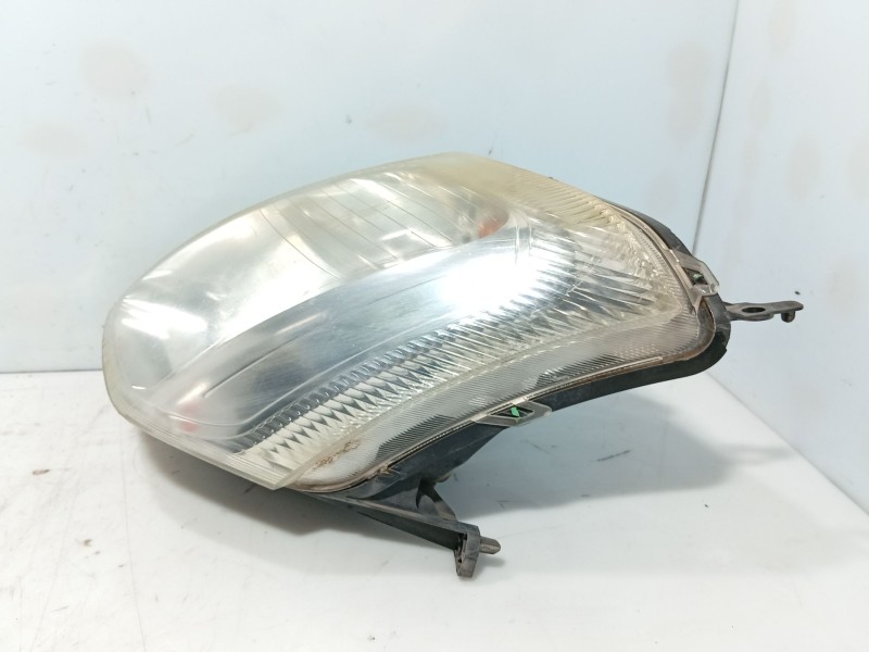 Recambio de faro izquierdo para citroën c2 (jm_) 1.4 hdi referencia OEM IAM 620870  