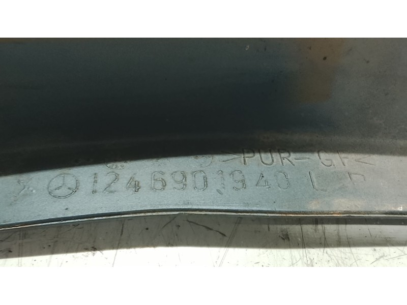 Recambio de moldura para mercedes-benz 124 sedán (w124) 300 e (124.030) referencia OEM IAM   