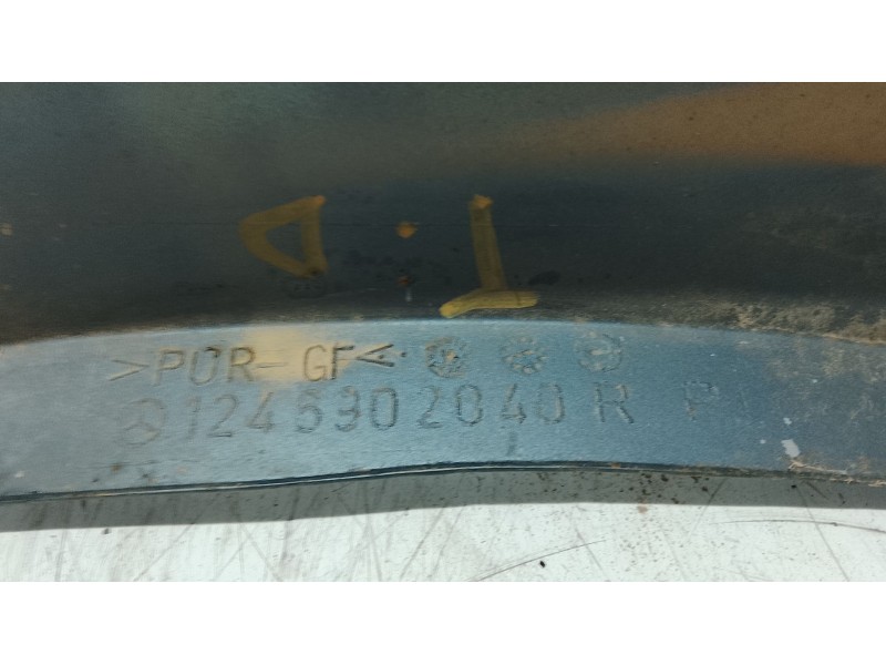 Recambio de moldura para mercedes-benz 124 sedán (w124) 300 e (124.030) referencia OEM IAM   