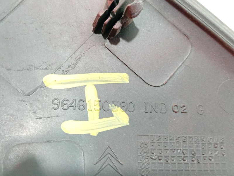 Recambio de moldura para citroën c2 (jm_) 1.4 hdi referencia OEM IAM   