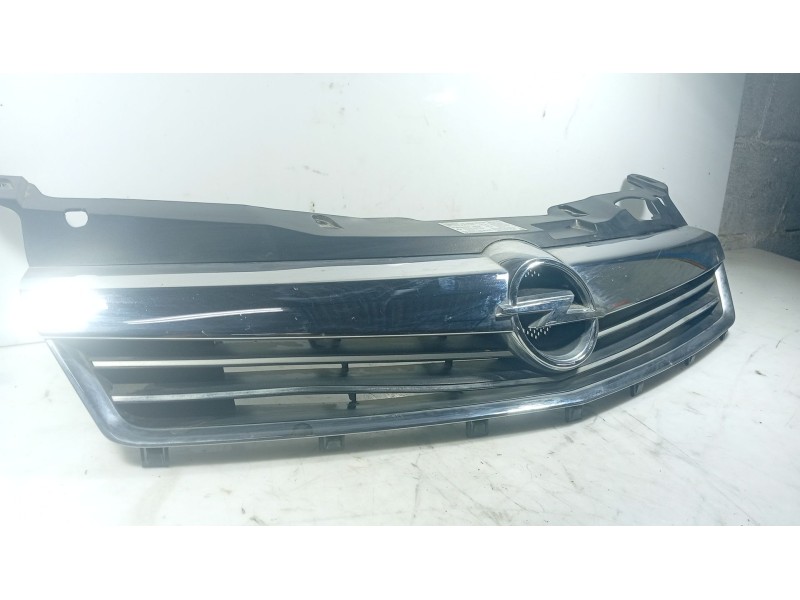 Recambio de moldura para opel astra h (a04) 1.4 (l48) referencia OEM IAM   