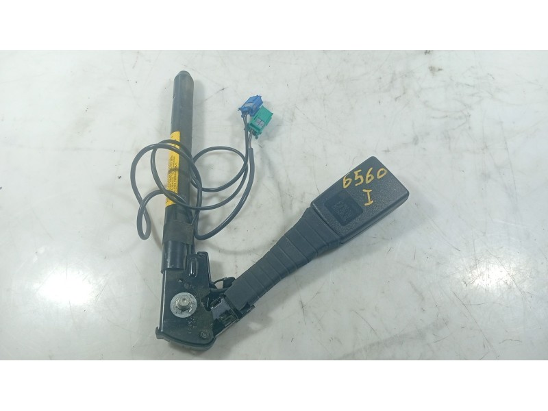 Recambio de anclaje cinturon delantero izquierdo para opel astra h (a04) 1.4 (l48) referencia OEM IAM   