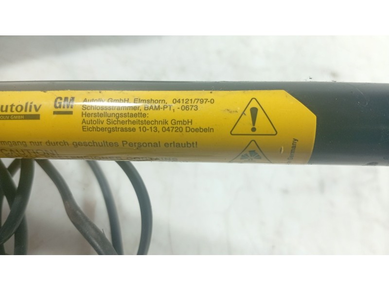 Recambio de anclaje cinturon delantero izquierdo para opel astra h (a04) 1.4 (l48) referencia OEM IAM   