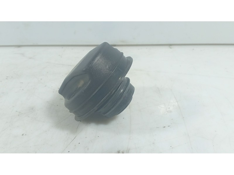 Recambio de tapon combustible para opel astra h (a04) 1.4 (l48) referencia OEM IAM   