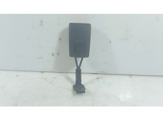 Recambio de anclaje cinturon trasero central para opel astra h (a04) 1.4 (l48) referencia OEM IAM   