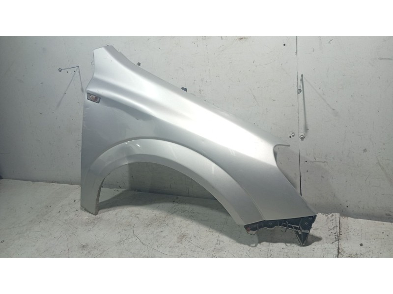 Recambio de aleta delantera derecha para opel astra h (a04) 1.4 (l48) referencia OEM IAM   
