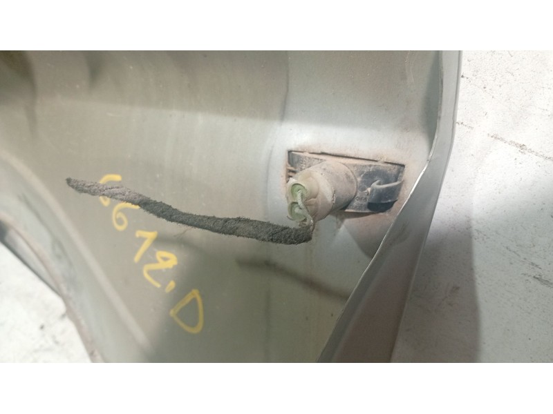 Recambio de aleta delantera derecha para opel astra h (a04) 1.4 (l48) referencia OEM IAM   