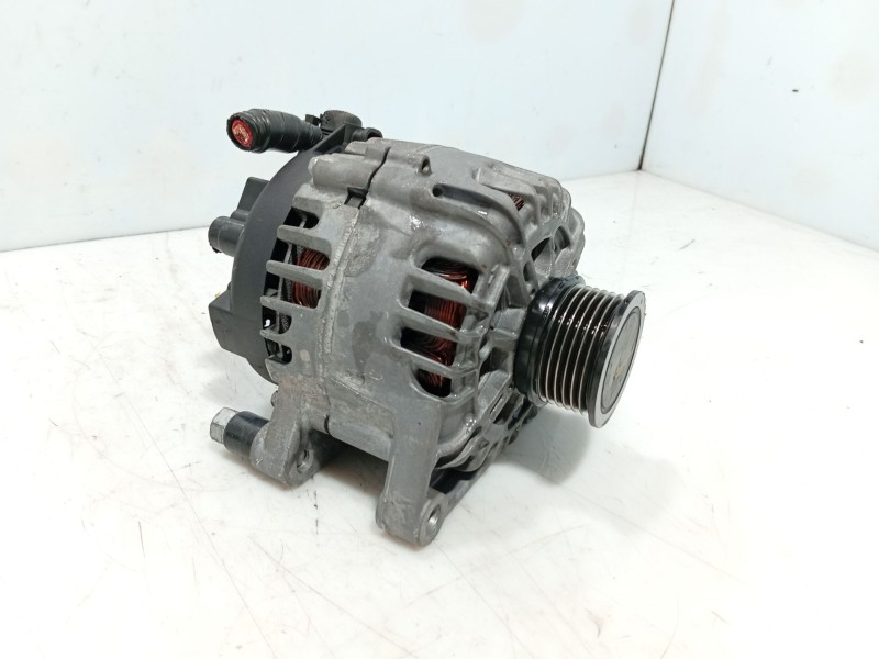 Recambio de alternador para ford focus iii 1.5 tdci referencia OEM IAM   