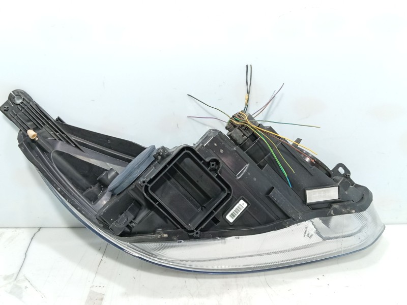 Recambio de faro izquierdo para ford focus iii 1.5 tdci referencia OEM IAM   