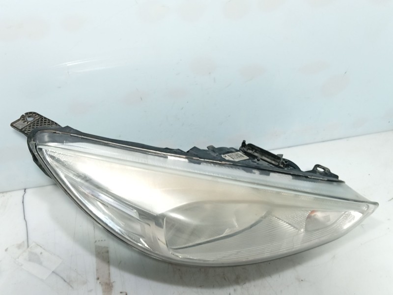 Recambio de faro derecho para ford focus iii 1.5 tdci referencia OEM IAM   