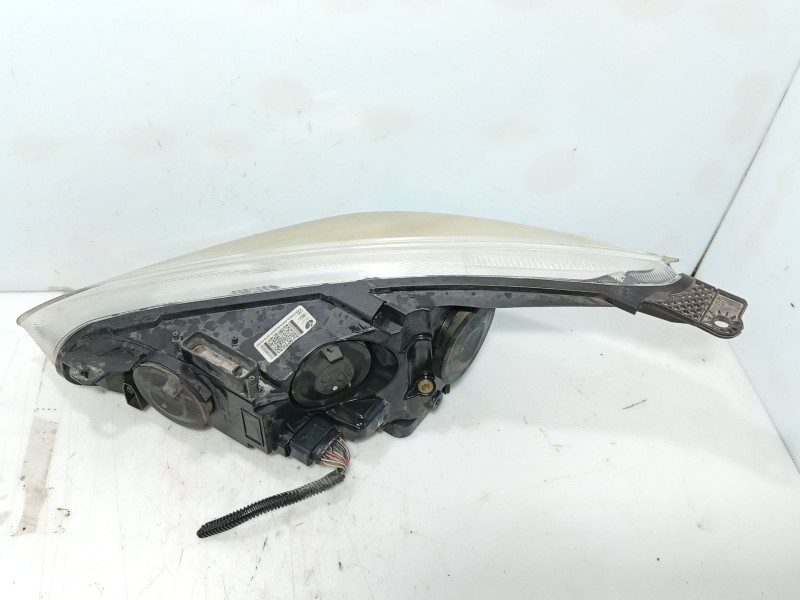 Recambio de faro derecho para ford focus iii 1.5 tdci referencia OEM IAM   