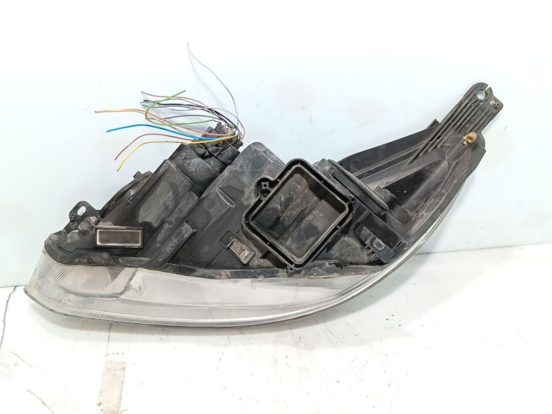 Recambio de faro derecho para ford focus iii 1.5 tdci referencia OEM IAM   