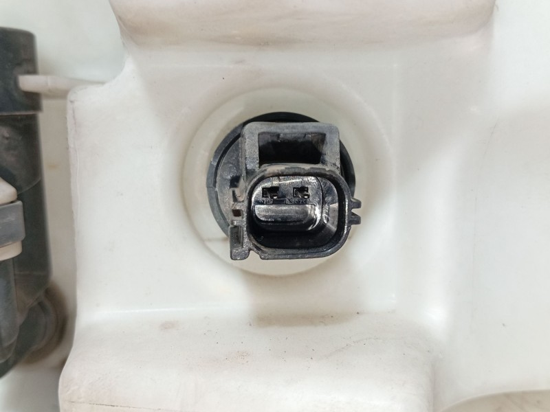Recambio de deposito limpia para ford focus iii 1.5 tdci referencia OEM IAM   