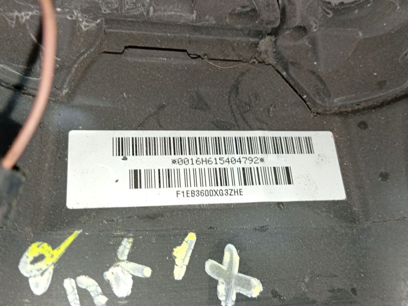 Recambio de volante para ford focus iii 1.5 tdci referencia OEM IAM   