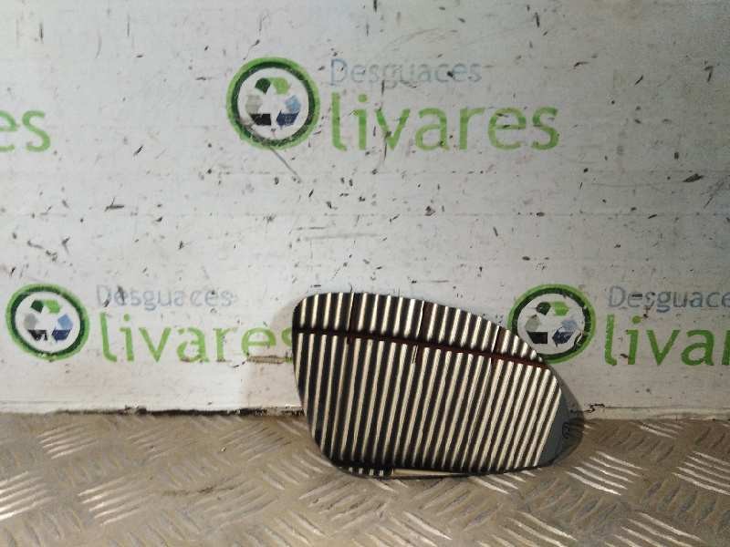 Recambio de cristal retrovisor derecho para  referencia OEM IAM 6432128  