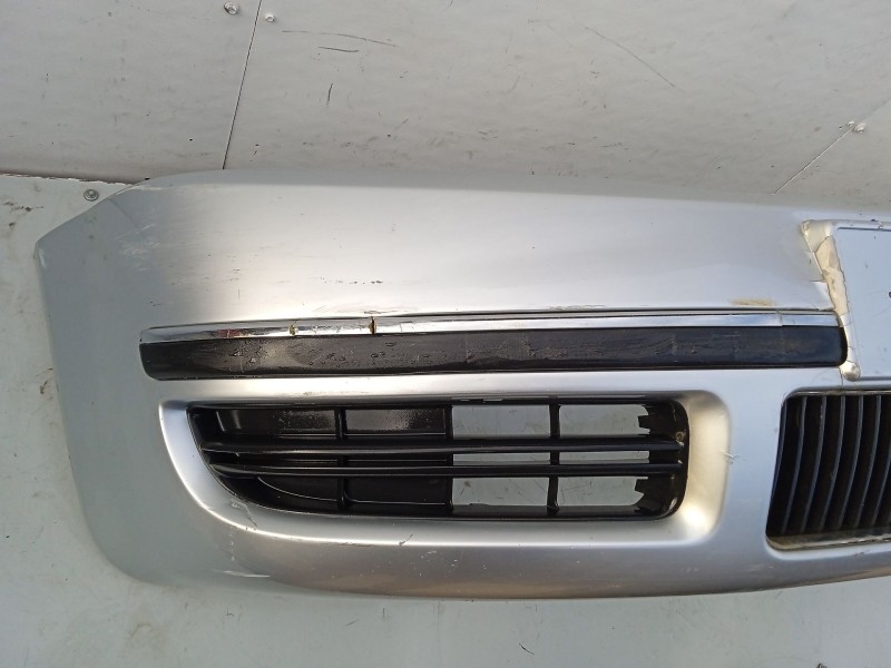Recambio de paragolpes delantero para skoda superb i (3u4) 2.0 tdi referencia OEM IAM 3U0807217 3U0807217A 