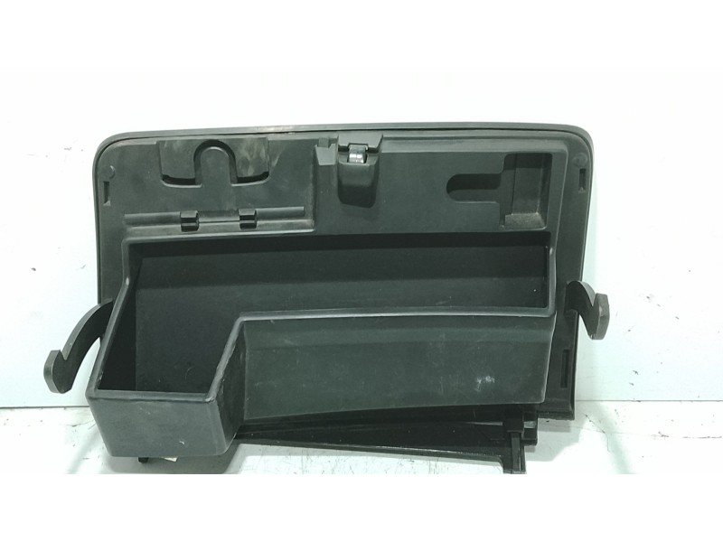 Recambio de guantera para nissan micra iii (k12) 1.2 16v referencia OEM IAM   