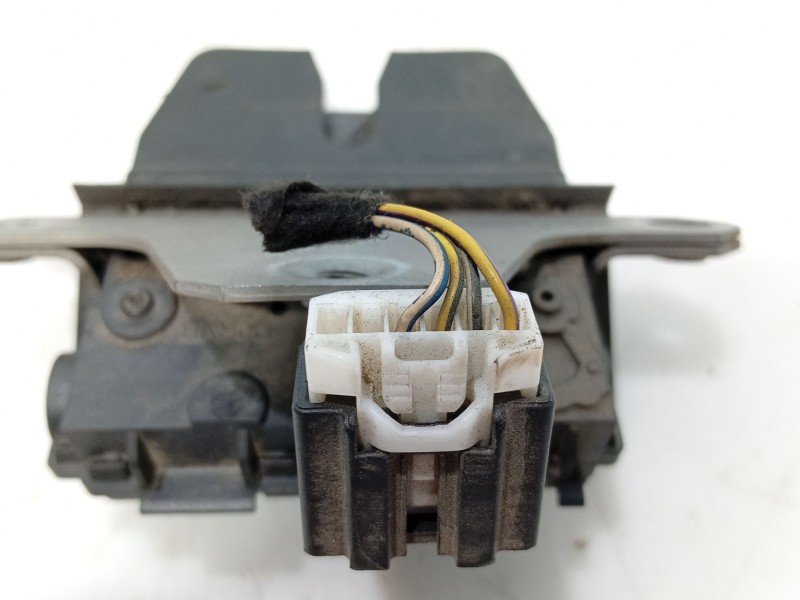 Recambio de cerradura maletero / porton para ford focus iii 1.5 tdci referencia OEM IAM   