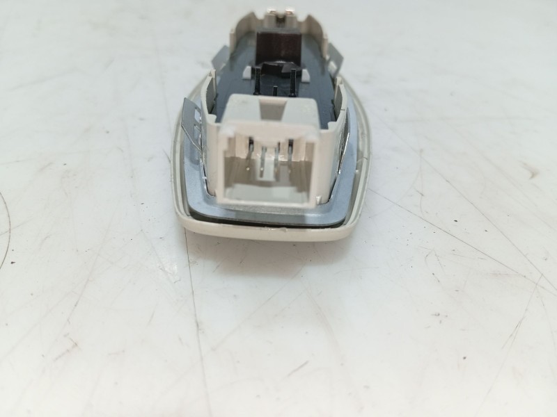 Recambio de luz interior para ford focus iii 1.5 tdci referencia OEM IAM   