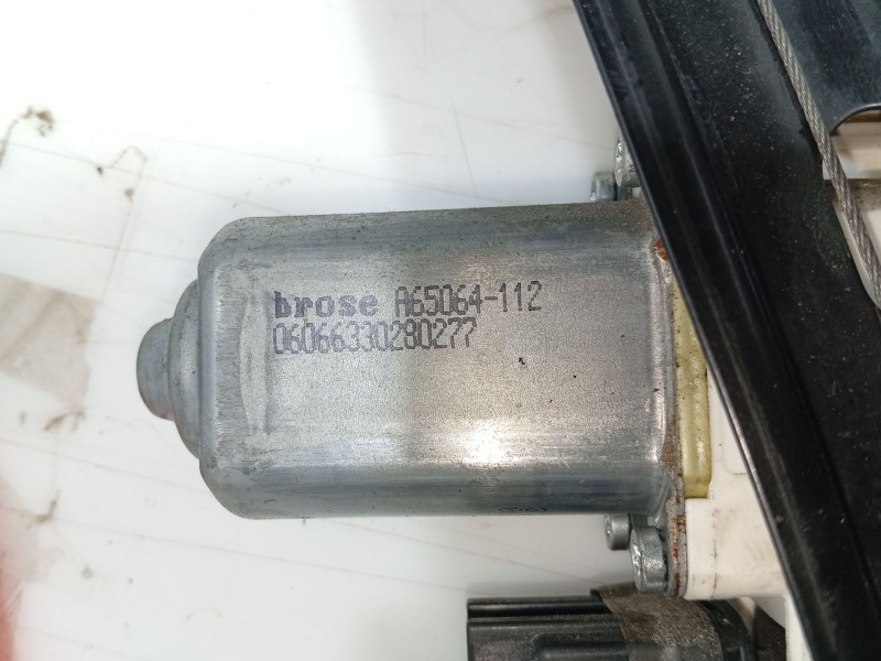 Recambio de elevalunas delantero izquierdo para ford focus iii 1.5 tdci referencia OEM IAM   