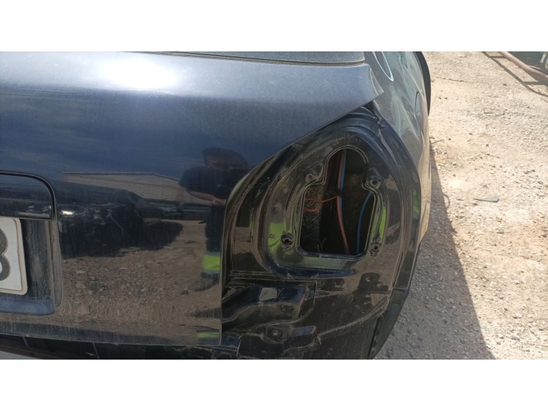 Recambio de porton trasero para audi a3 (8l1) 1.9 tdi referencia OEM IAM 8L0827023  