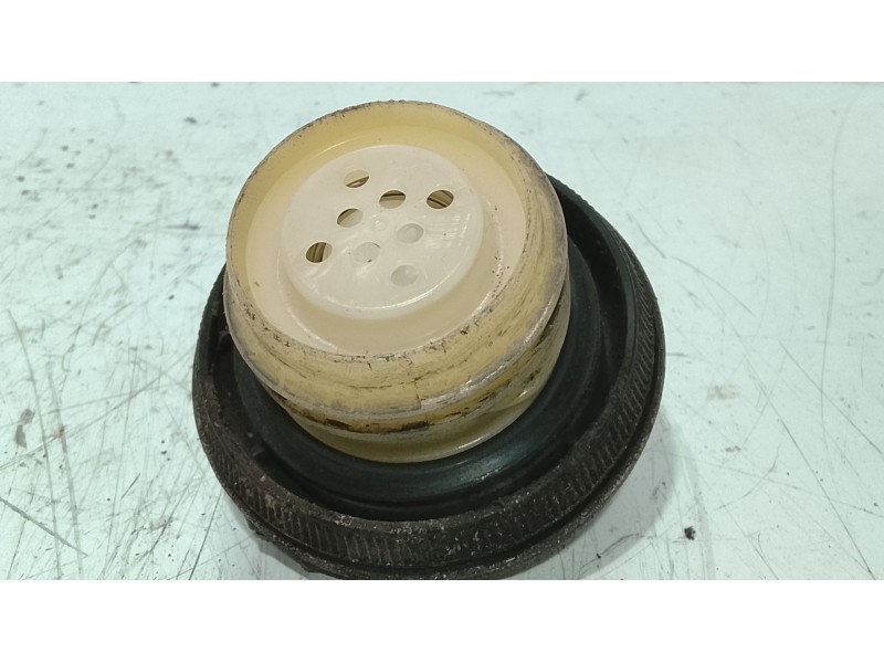 Recambio de tapon combustible para nissan micra iii (k12) 1.2 16v referencia OEM IAM   