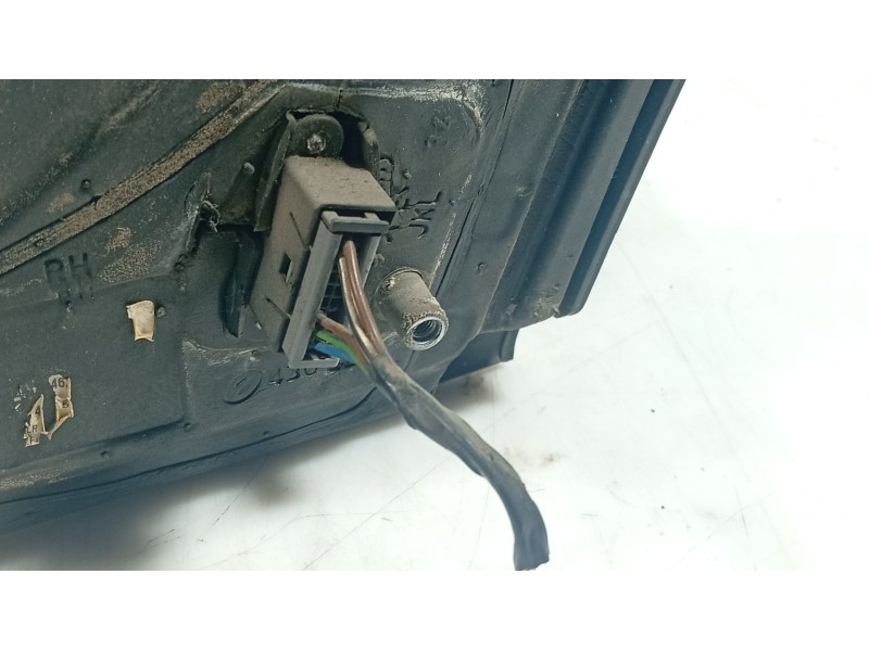 Recambio de retrovisor derecho para opel astra h (a04) 1.7 cdti (l48) referencia OEM IAM   