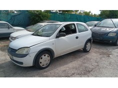 opel corsa c (x01) del año 2002 2
