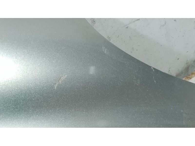 Recambio de aleta delantera derecha para nissan micra iii (k12) 1.2 16v referencia OEM IAM   