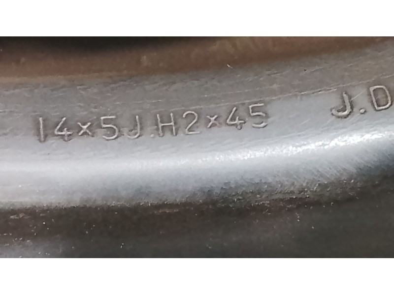 Recambio de llanta para nissan micra iii (k12) 1.2 16v referencia OEM IAM   