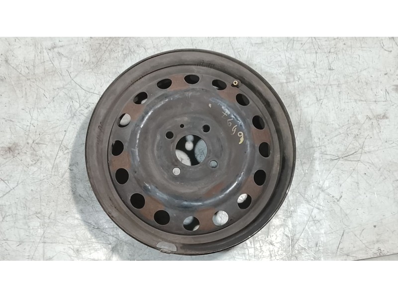 Recambio de llanta para nissan micra iii (k12) 1.2 16v referencia OEM IAM   