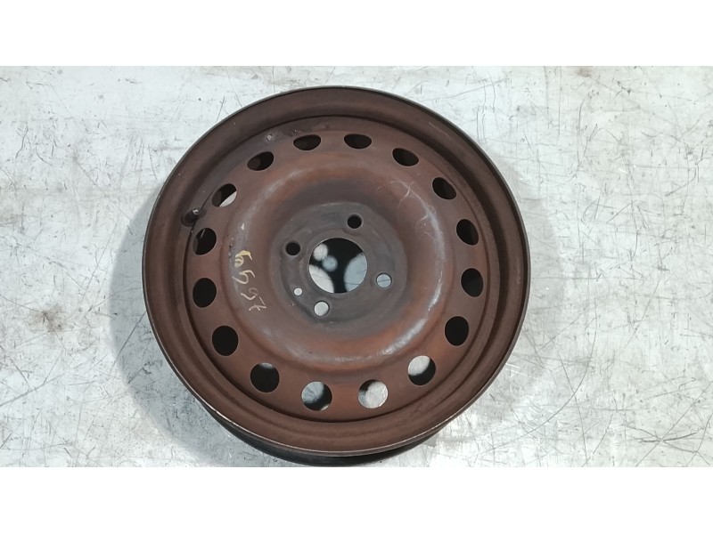 Recambio de llanta para nissan micra iii (k12) 1.2 16v referencia OEM IAM   